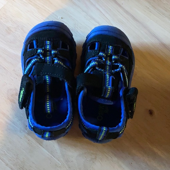 OshKosh Shoes (Baby Shoes) - Picture 1 of 4